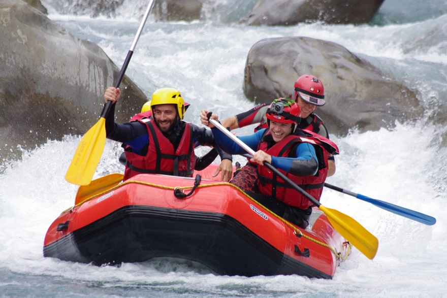 bon plan pour faire du raft près de bourg saint maurice. Une équipe dynamique et motivante!